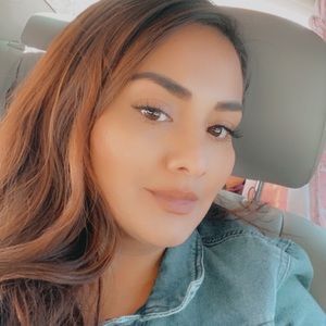 Meet your Posher, Fabiola